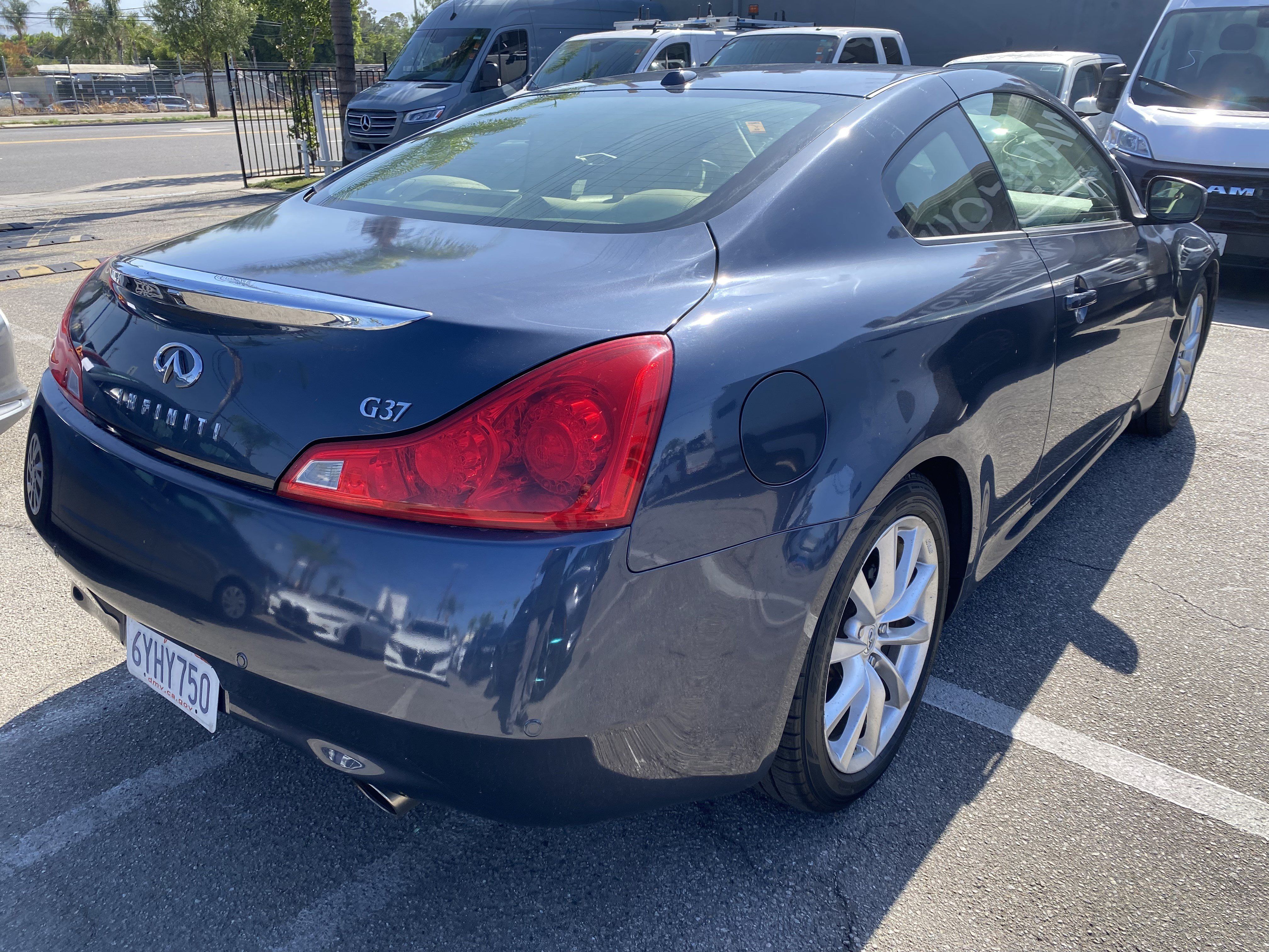 Used 2013 INFINITI G37 Journey w/ Premium Pkg RWD image 11