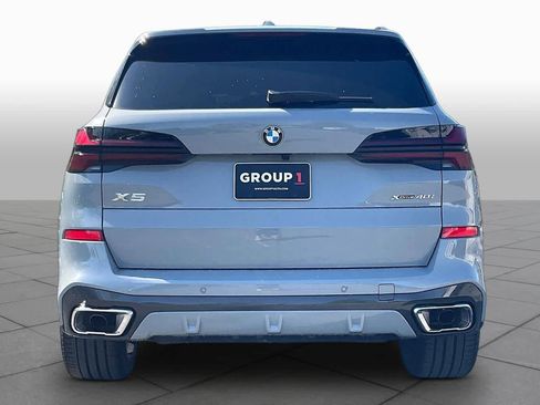New 2026 BMW X5 xDrive40i w/ M Sport Package image 4