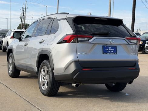Used 2023 Toyota RAV4 XLE FWD image 7
