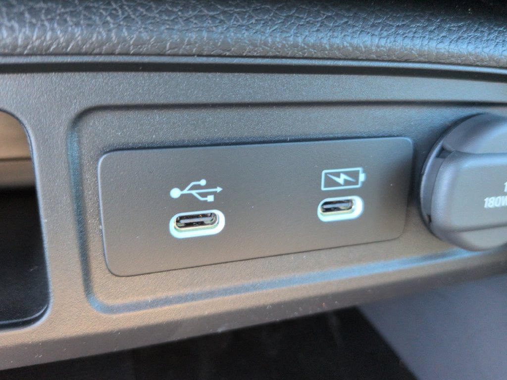 New 2026 Honda Pilot Touring image 21