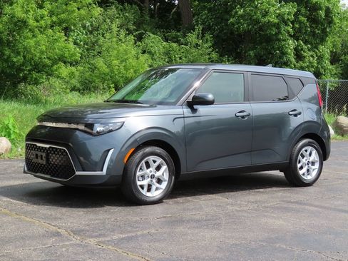 Certified 2025 Kia Soul LX w/ LX Technology Package FWD image 20