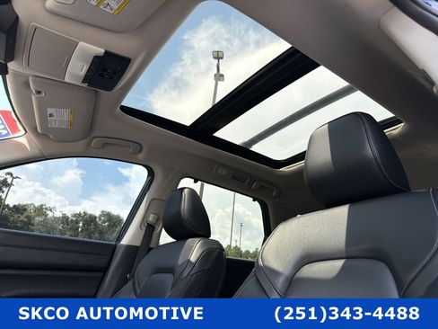 Used 2023 Nissan Pathfinder SL w/ SL Premium Package FWD image 26