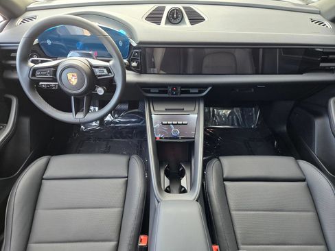 New 2026 Porsche Macan 4 Electric AWD/4WD image 13