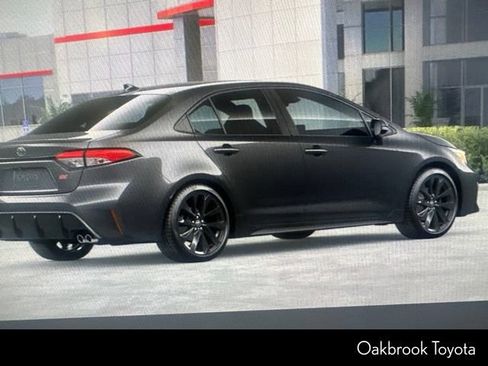 Used 2025 Toyota Corolla SE FWD image 9