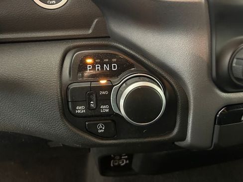 Used 2023 RAM 1500 Big Horn AWD/4WD image 25