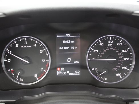 Used 2024 Subaru Crosstrek 2.0i Premium AWD/4WD image 32