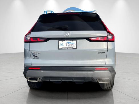 Used 2023 Honda CR-V Sport image 4