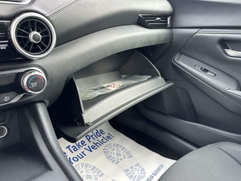 Used 2023 Nissan Sentra SV FWD image 18