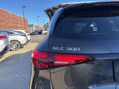 New 2026 Mercedes-Benz GLC 300 4MATIC image 7