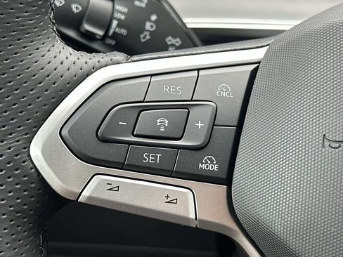 New 2026 Volkswagen Tiguan SE R-Line AWD/4WD image 20