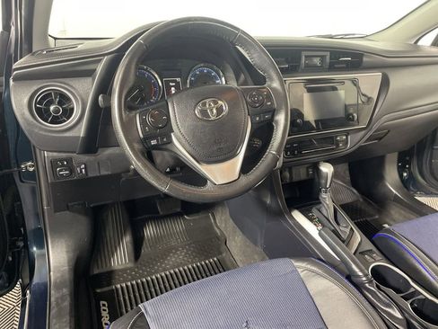 Used 2018 Toyota Corolla SE FWD image 8