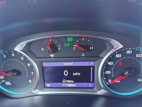 Used 2020 Chevrolet Traverse LT w/ LT Premium Package image 12