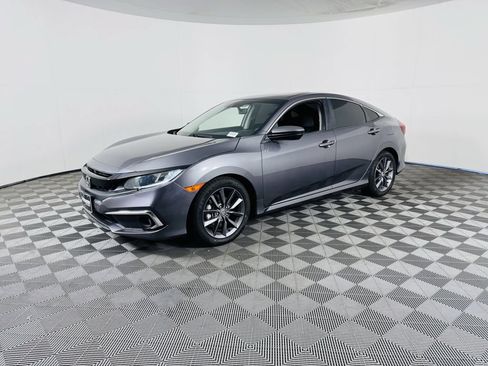 Used 2020 Honda Civic EX-L image 4
