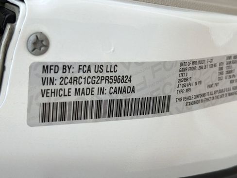 Used 2023 Chrysler Voyager LX FWD image 19