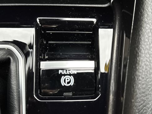 Used 2022 Jeep Compass Latitude w/ Convenience Group image 15