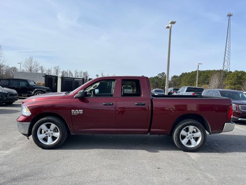 Used 2024 RAM 1500 Classic SLT image 6