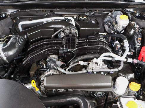 Used 2024 Subaru Outback Premium AWD/4WD image 30