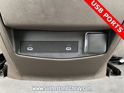 Used 2021 Cadillac Escalade Premium Luxury w/ LPO, Illumination Package image 52