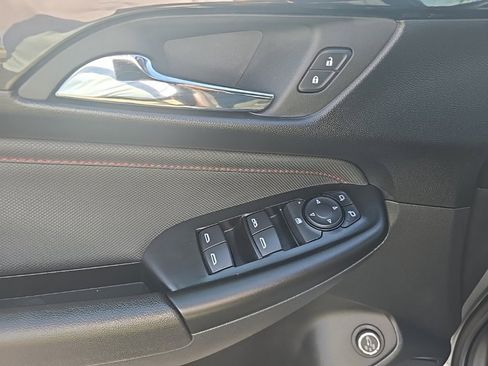 Used 2024 Chevrolet TrailBlazer RS w/ Convenience Package image 25