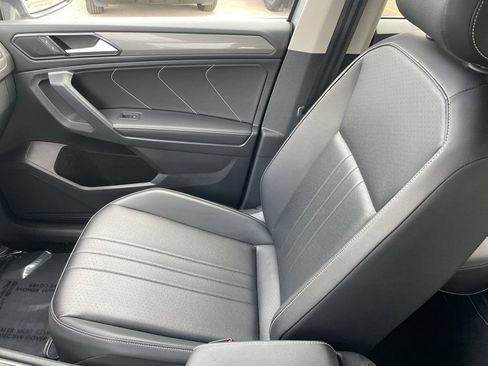 Used 2024 Volkswagen Tiguan Wolfsburg Edition AWD/4WD image 17