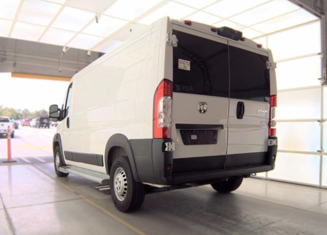Used 2025 RAM ProMaster 2500 w/ U-Haul Equipment Group FWD image 4