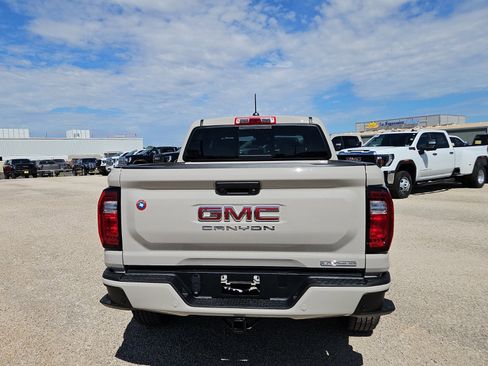 New 2026 GMC Canyon Elevation w/ Convenience Package RWD image 4