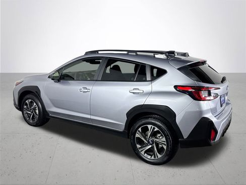 Certified 2025 Subaru Crosstrek 2.0i Premium image 9