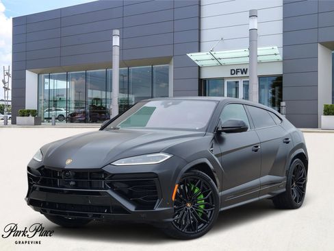 Used 2025 Lamborghini Urus SE image 1