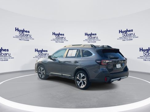 Used 2022 Subaru Outback Limited image 8