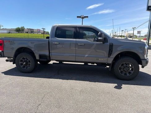 Used 2024 Ford F250 Lariat w/ Sport Appearance Package AWD/4WD image 12