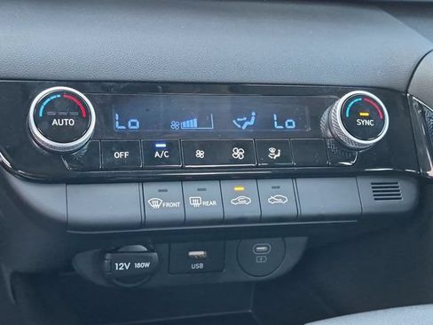 Used 2026 Hyundai Elantra Hybrid FWD image 20