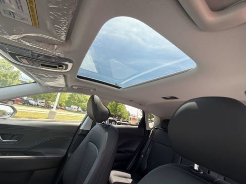 New 2026 Hyundai Kona Limited AWD/4WD image 24