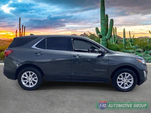 Used 2020 Chevrolet Equinox LT AWD/4WD image 2