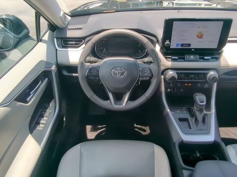 Used 2023 Toyota RAV4 XLE Premium FWD image 19
