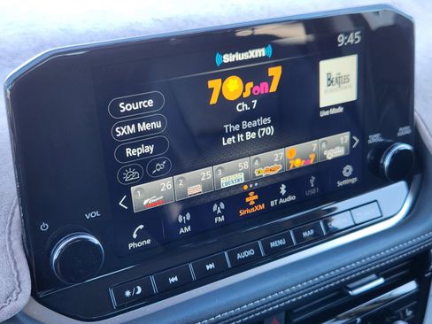 Used 2023 Nissan Rogue Platinum w/ Platinum Premium Package image 22