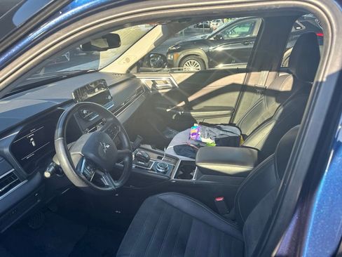 Used 2024 Mitsubishi Outlander SE FWD image 27