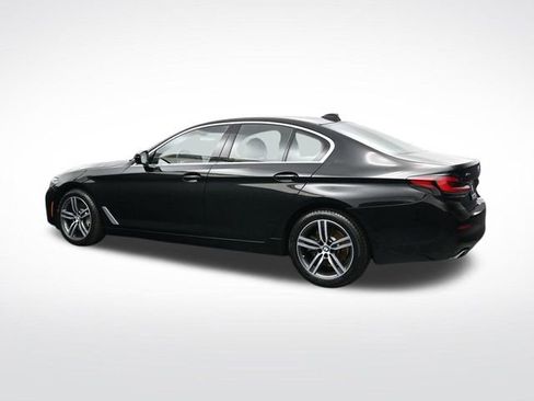 New 2022 BMW 530i xDrive w/ Premium Package image 3