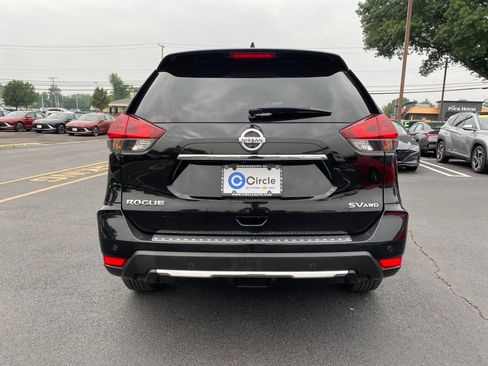 Used 2020 Nissan Rogue SV AWD/4WD image 5