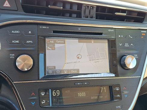 Used 2018 Toyota Avalon Limited w/ All Weather Liner Package FWD image 24