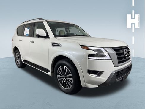 Used 2023 Nissan Armada SL image 1