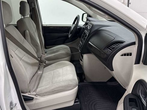 Used 2011 Dodge Grand Caravan Mainstreet w/ PWR Convenience Group image 28