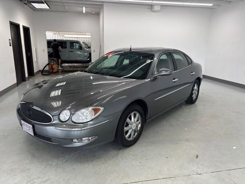 Used 2005 Buick LaCrosse CXL w/ Gold Convenience Package FWD image 3