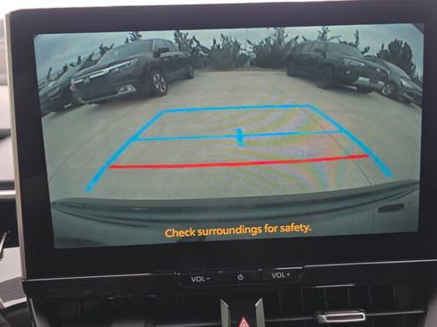 Used 2025 Toyota Corolla XLE FWD image 20