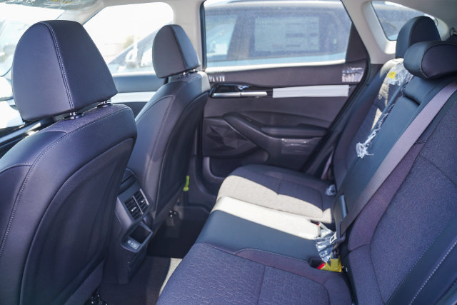 Used 2025 Kia Seltos X-Line AWD/4WD image 21