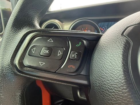 Used 2018 Jeep Wrangler Unlimited Sport AWD/4WD image 28