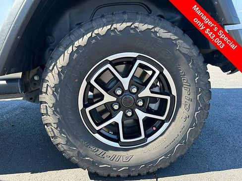 Used 2024 Jeep Wrangler Unlimited Rubicon w/ Convenience Group image 25