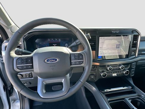 New 2026 Ford F250 Lariat w/ Black Appearance Package image 7