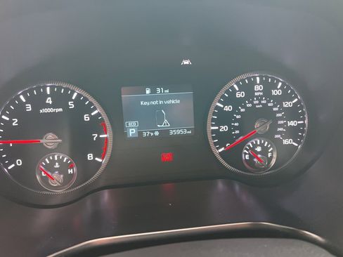 Certified 2022 Kia Telluride LX image 16