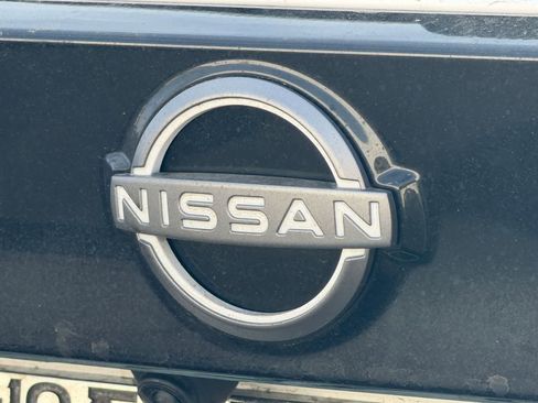 Certified 2025 Nissan Kicks SR image 7