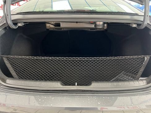 Used 2023 Hyundai Elantra Limited FWD image 8